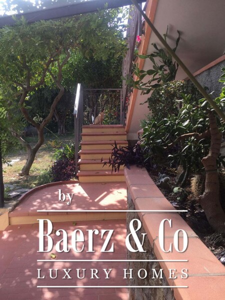 photo 16 Villa for sale 405 m²