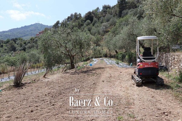 photo 37 Country house for sale 480 m²