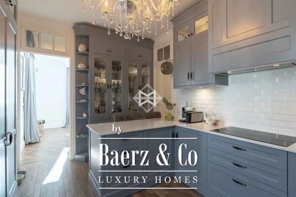 photo 11 Splendid 280 m² mansion in Èze with sea and mountain views