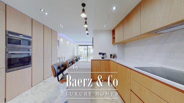 photo 4 Exceptionnal seafront and seaview apartment in Cannes Croisette