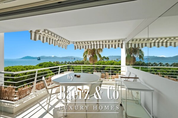 photo 6 Large 4 room apartment near the Port du Canto