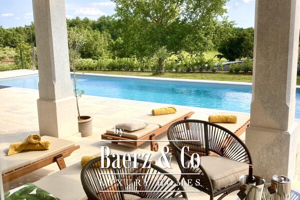 photo 25 Istria, Poreč, luxuriously renovated old school