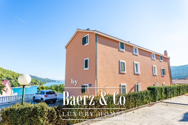 photo 12 Marina, house with 6 apartments with a beautiful view of the sea