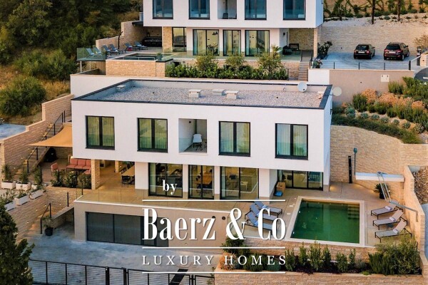 photo 2 Omis, two luxury villas with pool and panoramic views