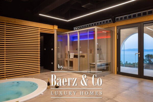 photo 10 Luxury villa with a breathtaking view near Omiš