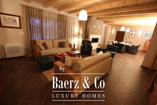 photo 10 Istria, Savičenta, Juršići, modern villa 400 m2 on a large plot of 1986 m2