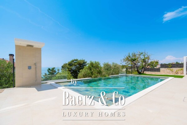 photo 3 Pat, Lun, beautiful villa with pool