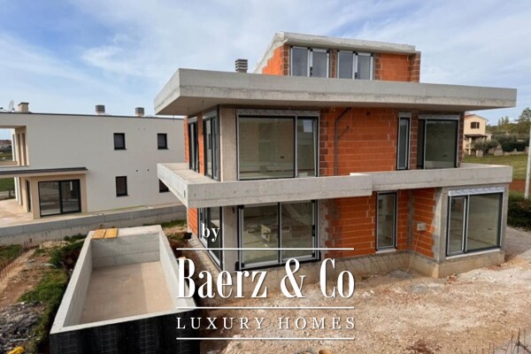 photo 28 Poreč, modern and elegant detached villa NKP 220 m2 on a large garden