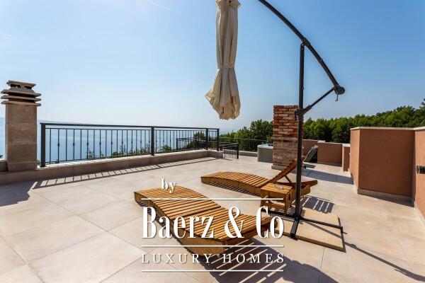 photo 36 Split, Jesenice, Beautiful authentic villa with a sea view