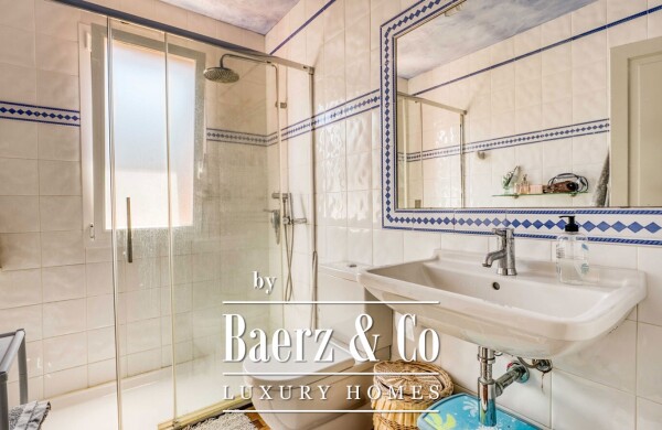 photo 21 MAGNIFICENT VILLA PUNTA PRIMA