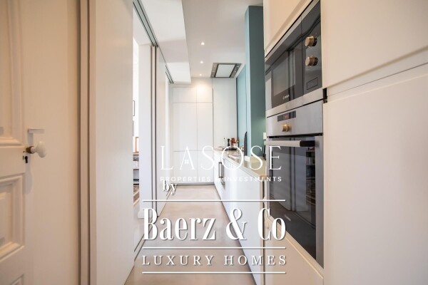 photo 17 Barcelona, Born