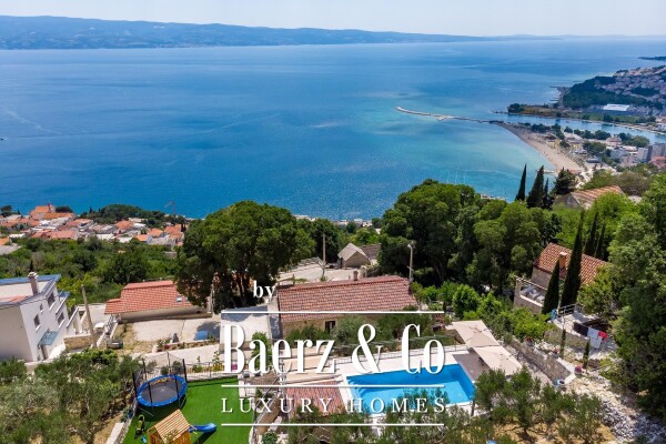 photo 2 Omiš, Borak, house with pool and sea view