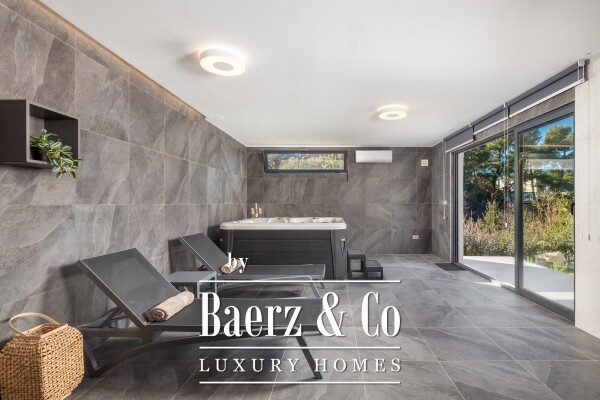 photo 30 Island of Krk, Malinska, luxury villa with two apartments in the first row to the sea