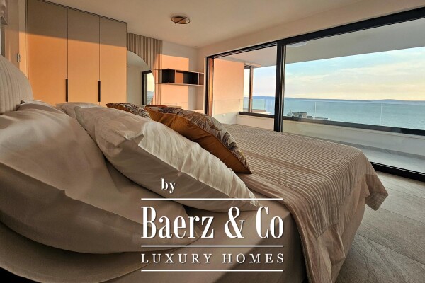 photo 14 Podstrana, a beautiful villa with a panoramic view of the sea