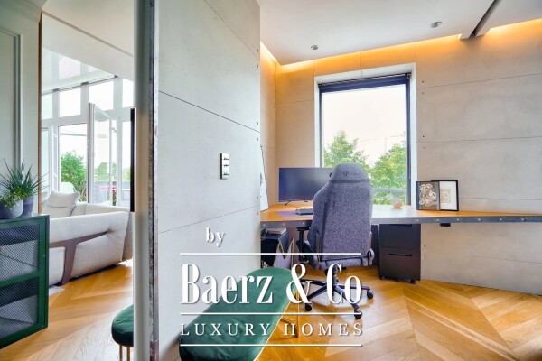 photo 20 Top Floor Duplex with Stunning Views of Île Seguin