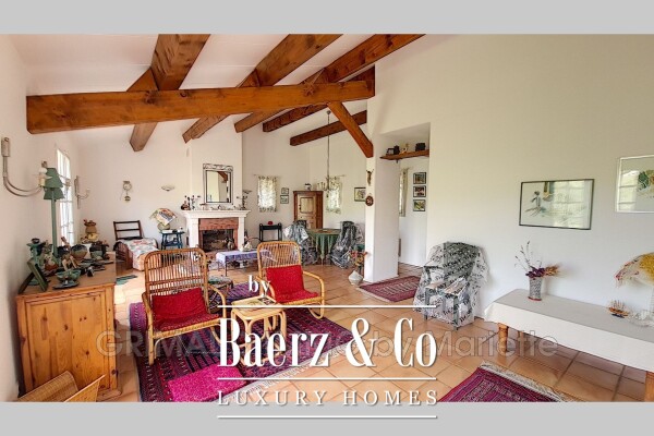 photo 9 **Peaceful Haven with Village View – Villa with Garden and O