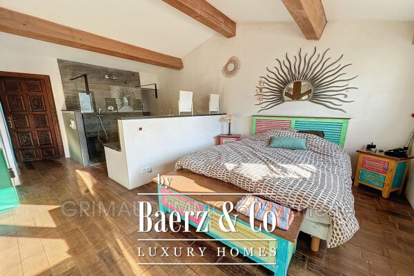 photo 9 Rare opportunity for a bed and breakfast: 7 rooms just steps