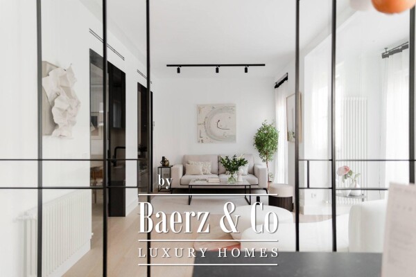 photo 1 Exclusivity and Refinement: Prestigious Apartment in the Heart of Barcelona
