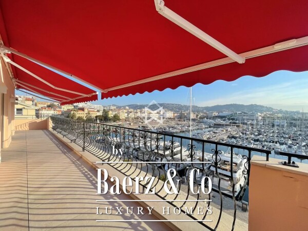 photo 1 Quai Saint Pierre, top floor beautiful apartment with view on Port and sea