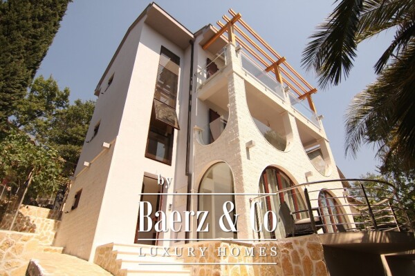 photo 1 Luxury House in Kotor Municipality