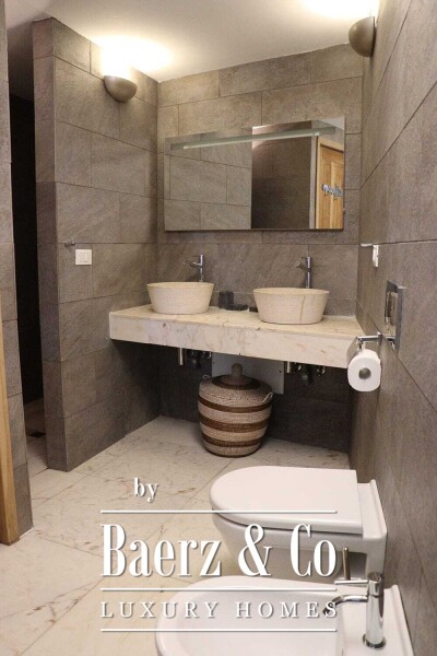 photo 35 Villa for sale 166 m²