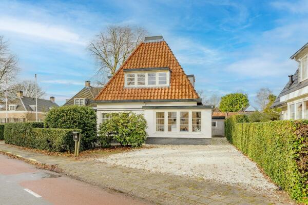 photo 4 Nieuw-Loosdrechtsedijk 60