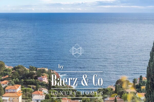 photo 2 Elegant Mediterranean Villa with Dominant Sea View in Le Trayas