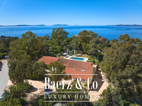 photo 5 Rayol-Canadel-sur-Mer in a quiet area, with sea view and within walking distance of the beach - Provençal property built on large flat land