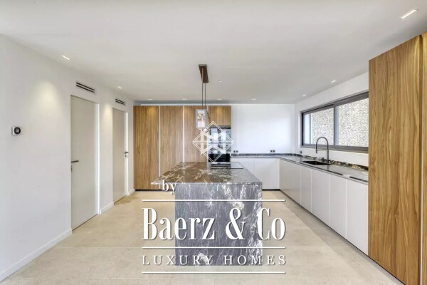 photo 8 Property with panoramic sea view at Rayol-Canadel-Sur-Mer