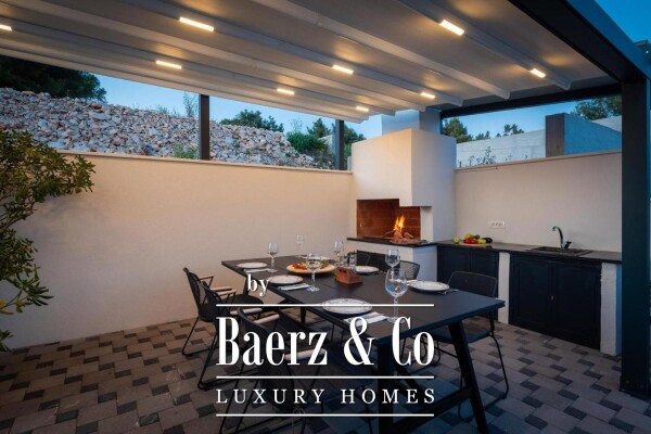 photo 8 Ciovo Island, Okrug Gornji - modern villa with pool near the sea