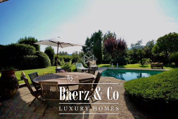 photo 20 Provençal house with sea view in sought-after estate