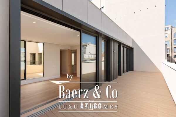 photo 1 Penthouse for sale in Eixample Dret