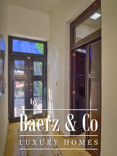 photo 29 Villa Rosa - Perfection in Santa Ana district, 3 bedroom + garage