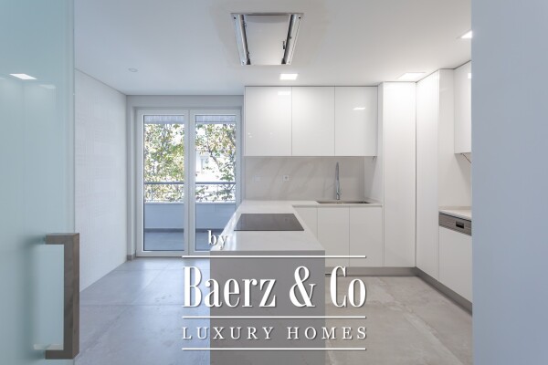 photo 9 Modern, luxury 3+1 bedroom duplex in a quiet street in Carcavelos