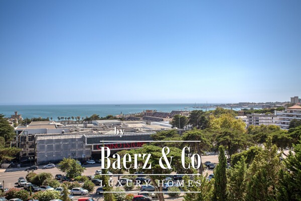 photo 2 5-Bedroom Penthouse in Estoril - Sea View