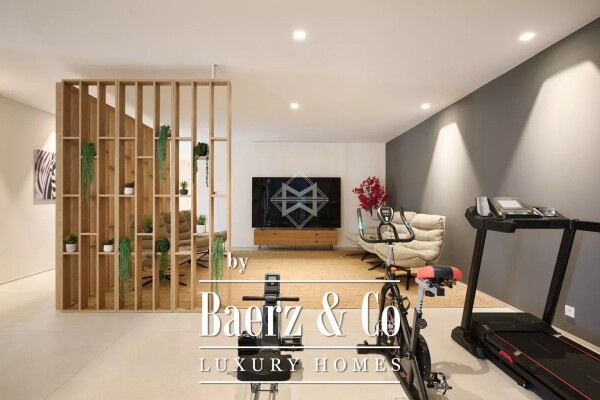 photo 18 Superb contemporary villa with panoramic sea view