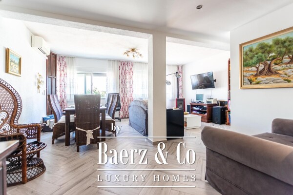 photo 10 Vis,  Attractive House with 311 m² of Living Space on a 2,027 m² Plot