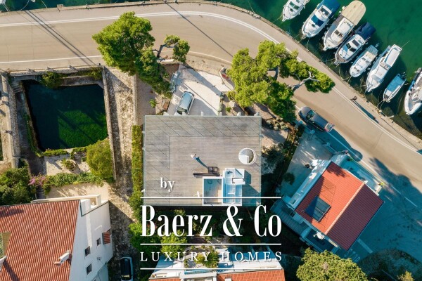 photo 4 Zadar, Modern Villa by the Sea at an Exclusive Location in Zadar