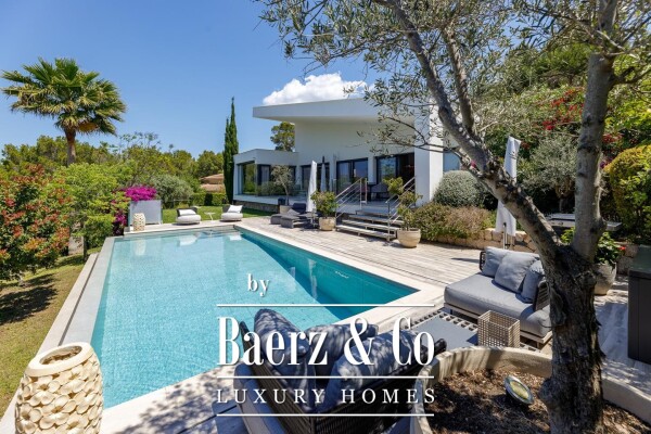 photo 1 Elegant single-storey home with pool and energy efficiency in Calvià