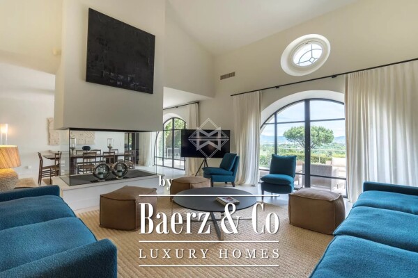 photo 7 Prestigious Villa in Les Marres – Sea View, eature and elegance