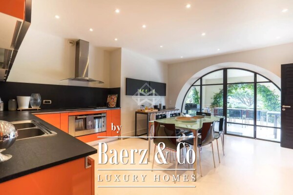 photo 9 Prestigious Villa in Les Marres – Sea View, eature and elegance