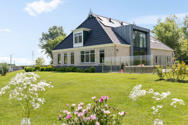 photo 8 Oudeschouw 8