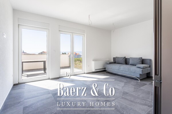 photo 10 Podstrana, newly built house with three apartments 100 meters from the beach