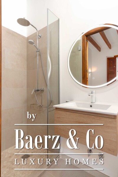 photo 22 Exquisite renovated townhouse with pool and mountain view