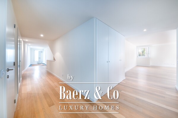 photo 17 Four Bedrooms Duplex in Foz with Terrace and Garden Views