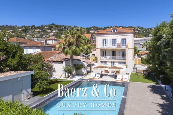 photo 1 10 minutes from Cannes - Renovated Belle Époque villa with sea view and walking distance to beaches