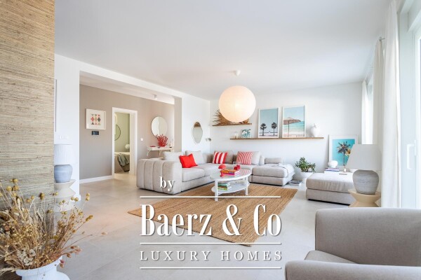 photo 2 Rogoznica, Ražanj, beautiful house with a swimming pool and sea view, 390,51 m²