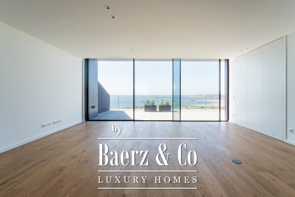 photo 5 4-bedroom Penthouse with stunning sea and river