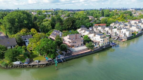 photo 2 Aquamarijn 2