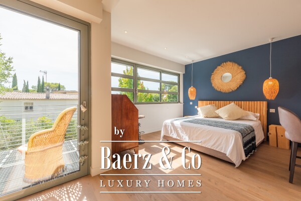 photo 7 Exceptional architect-designed villa for sale in Saint-Raphaël - 183 m² with swimming pool and terrace,